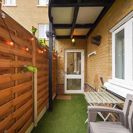 A Beautiful Stylish 2 Bedroom Apartment -City Of London Ngoại thất bức ảnh
