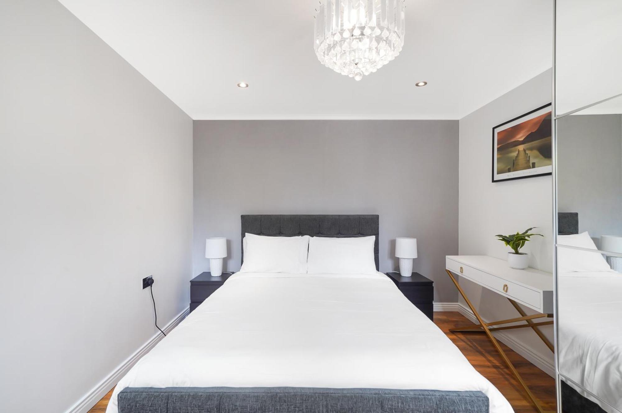 A Beautiful Stylish 2 Bedroom Apartment -City Of London Ngoại thất bức ảnh